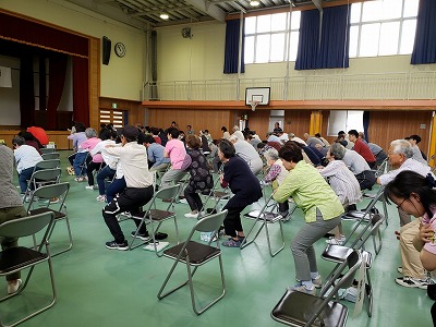 rezized_こけないからだ体操佐良山地区大会_190520_0046.jpg