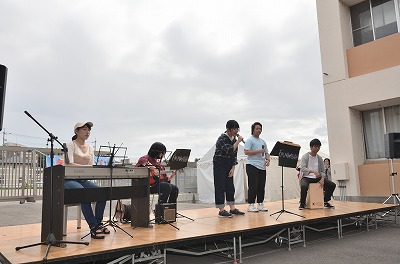 写真：白梅祭。ステージイベント。エフエムみまさか