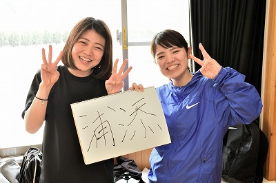 写真：浦添高校出身者2名