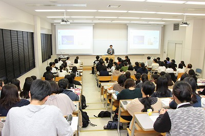 講義中の全体の様子