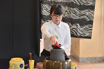 写真：白梅祭。模擬店。茶道部