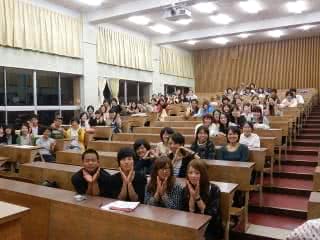 写真：反省会の様子