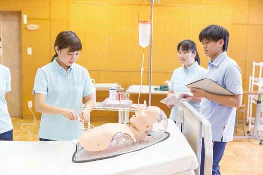 写真：医療的ケアの様子