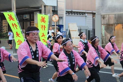 ごんごおどりの写真