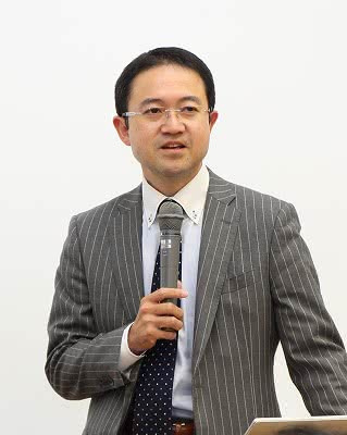 写真：真壁 昇