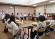 給食試食会を行いました。