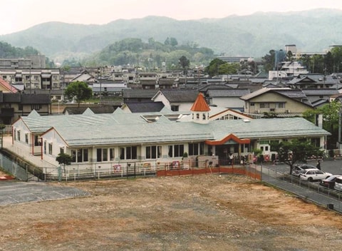 写真：新園舎の全景