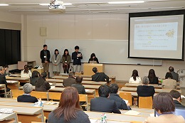 里親・里子支援サークル活動報告会の写真