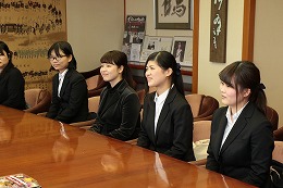 市長への報告の写真