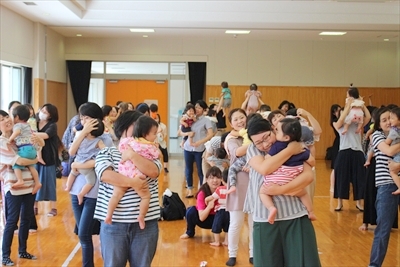 親子で運動あそびの写真