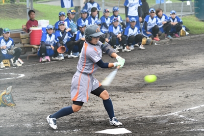 女子ソフトボール部の写真